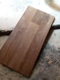 Solid Hardwood Floor