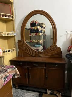 Dressing Table condition 10/10