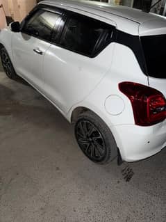 Swift glx cvt top of line model 2022 full genuine