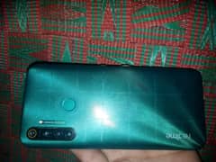 realme