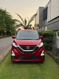 Nissan Dayz Highway Star S hybrid X pro pilot
