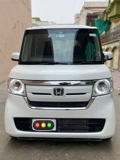 Honda n box 20/23  in total genuine condition