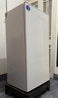 Dawlance Refrigerator 9106SD White – Excellent Condition
