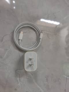 Iphone 20 watt original charger