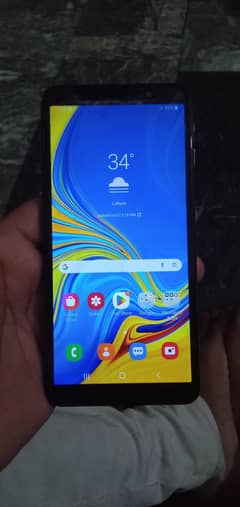 Samsung a7 4 ram 128 rom