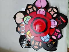Makeup kit
