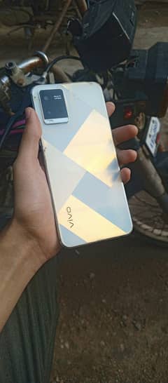 Vivo y21