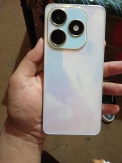 Tecno spark 20 8gb 256gb with box
