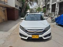 Civic oriel
