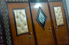 4 Piece Bedroom Set (Urgent Sale).