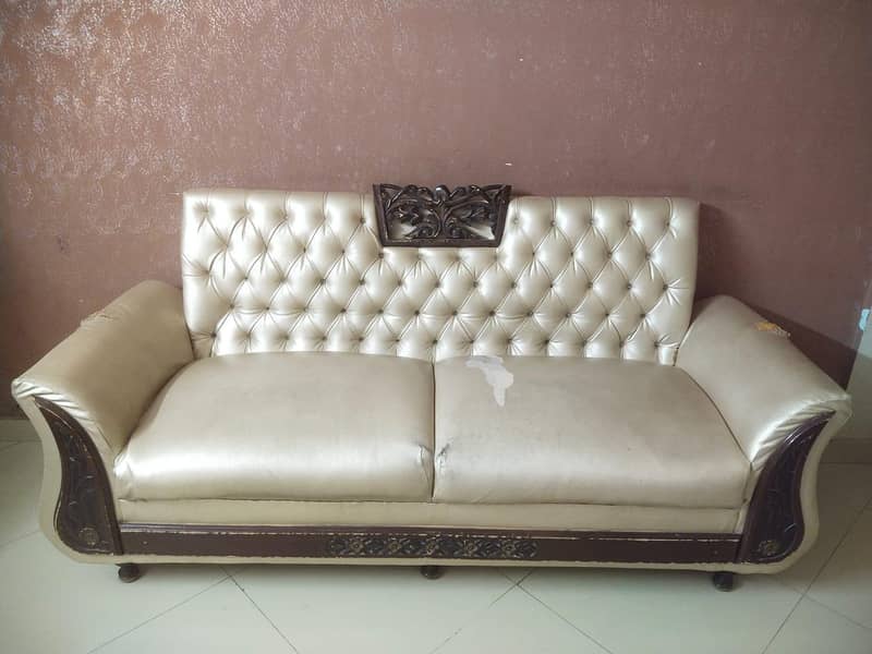 sofa set of new design with elegant pattern with two puffy 1