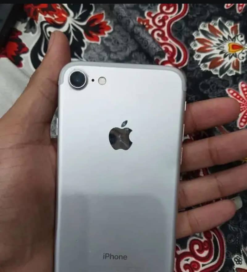 i m selling my iPhone 7 exchange possible with android 0