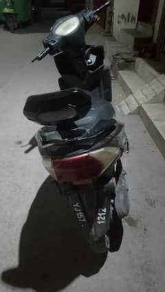 electric scooter good milage yj