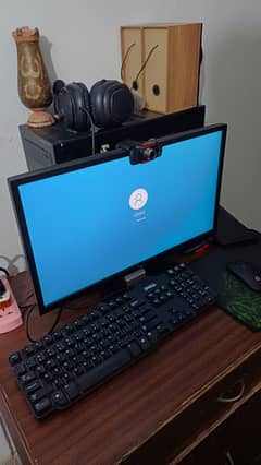 Dell 9020 i5 4th 128 SSD 16 GB RAM 22 INCH LCD
