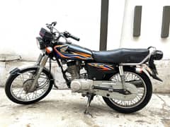 Honda 125 black Color 18 model registration 19 ki h