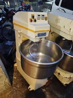 40 kg Dough spiral mixer machine imported 3 phase voltage sinmag brand