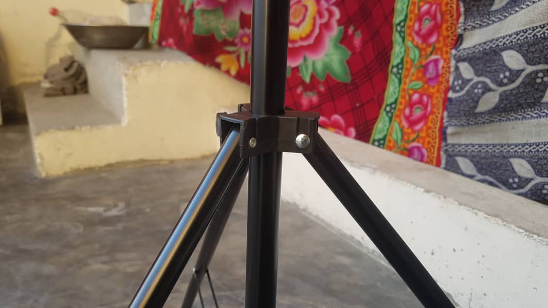 Softbox Studio Light with Bulb and Stand – Ideal for YouTube & TikTok 4