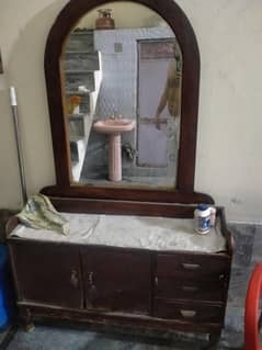 dressings table