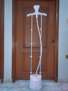 Philips GC -485 1.4 L 1800W Upright Garment Steamer