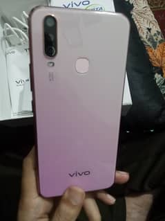 Vivo Y17