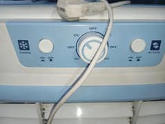 AC DC room cooler