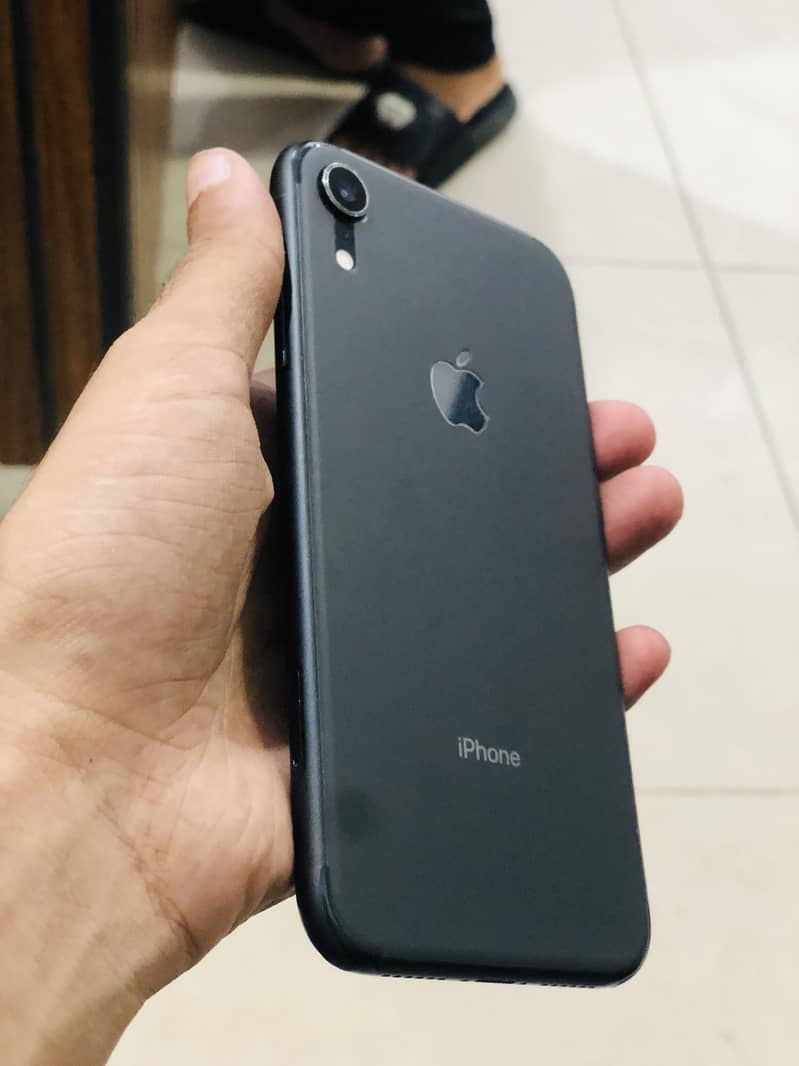 Iphone  Xr              Exchange possible 2