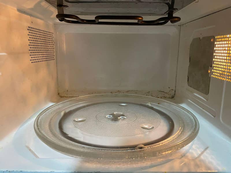Microwave Medium size 3