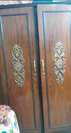 3 door wardrobe