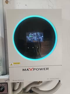 max power 4kw pv5000 available in warranty like a new pece