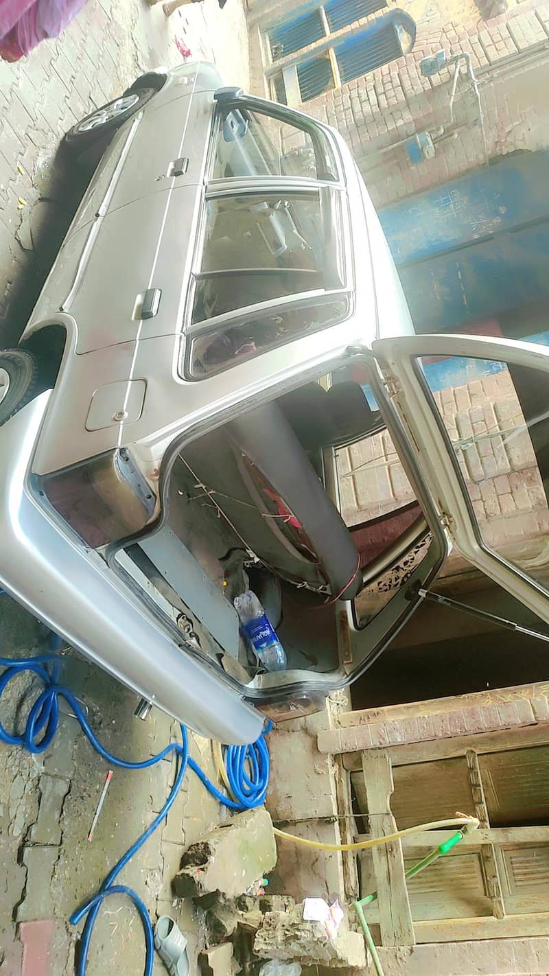 Mehran VXR 17A model neat and clean enjun waterdroping 10%10 condition 17