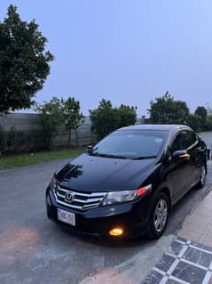 Honda city 2016 mint condition