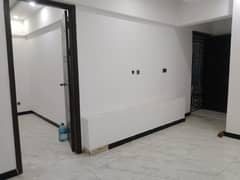 2 bed dd corner west open flat for rent