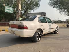 Toyota Corolla Indus 2000 model