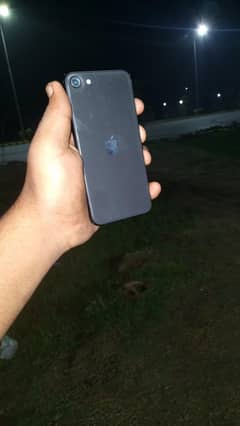 iPhone we2020 J V  battery level 76