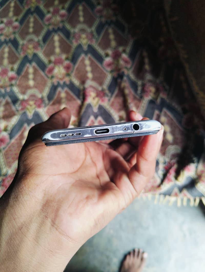 redmi not 10 all ok condition 10/9 exchange possible with iphone 2