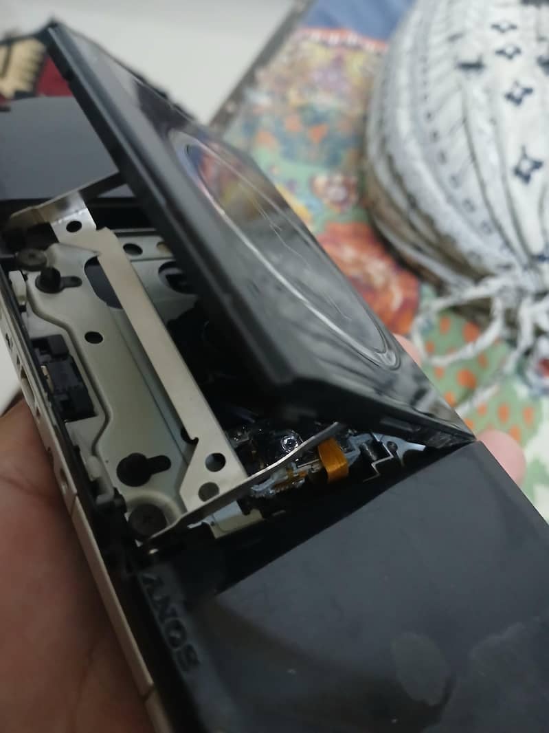 PSP NOT WORKING WITHOUT WARRANTY 3