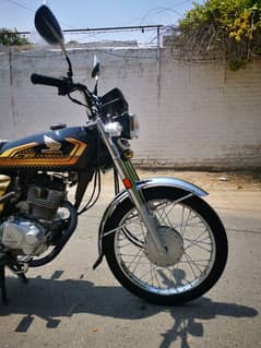 Honda-125 Special Gold Edition