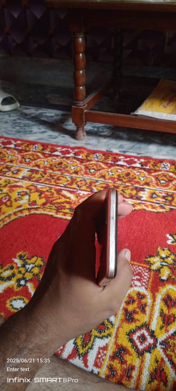 oppo f17 condition 10 /9 no any fault exange possible ram 8 memory 128 5