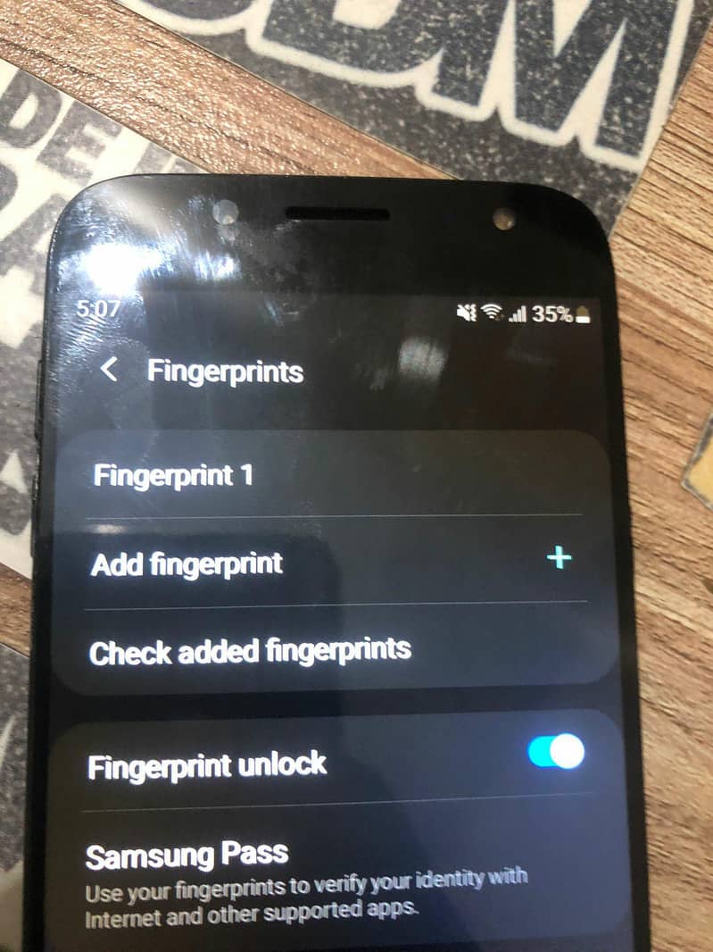 Samsung j5 pro 1