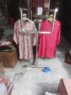 suite hanger rack