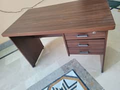 computer table for home or office