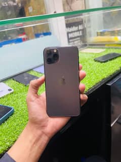 I phone 11 pro 64 GB