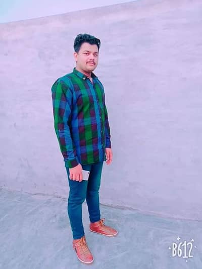 i Need a suitable job urgently