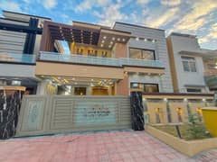 Bahria Town Phase 8 Rawalpindi 10 Marla House Brand New Luxury House 5  Bedrooms 6 Washroom For Rent Available