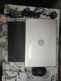 HP Laptop Touch LCD 15" 12/256new condition