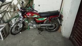 CD 70 motorcycle 2022 Kay 7 maheenay ki hai good condition