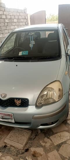 vitz 2003  1000cc
