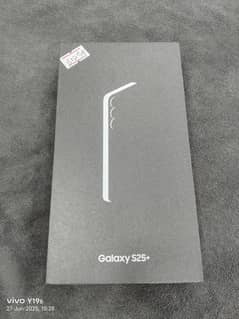 s25 plus just box open 12.512 gb sim lock