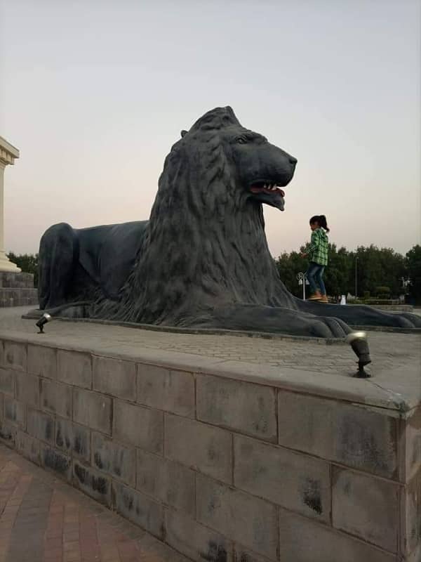 10 Marla Corner Plot Open Form At Super hot Location In Bahria Orchard LHR 9