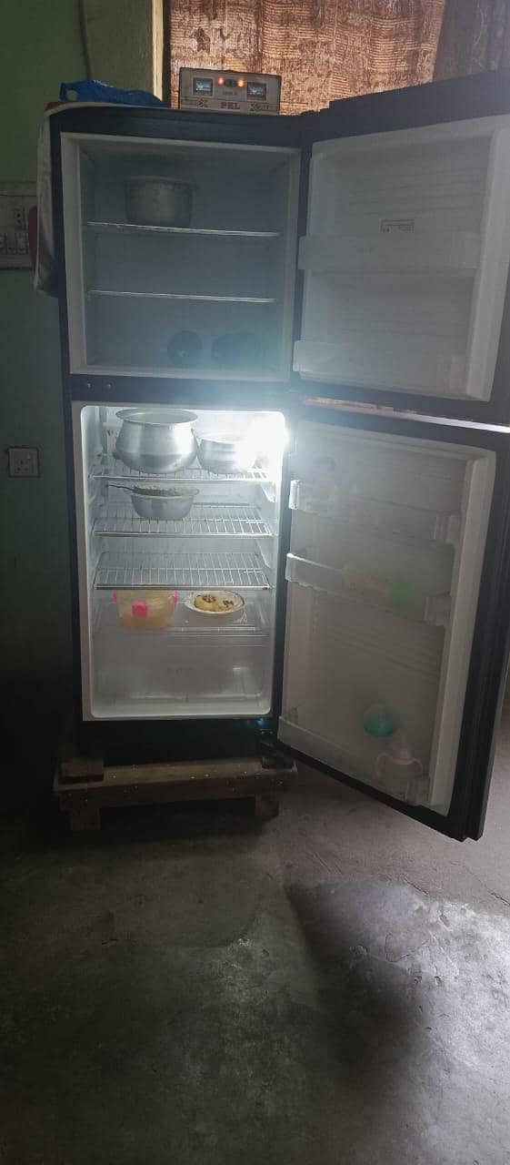 Nice and automatic good condition A1 cooling processing in red colour 0